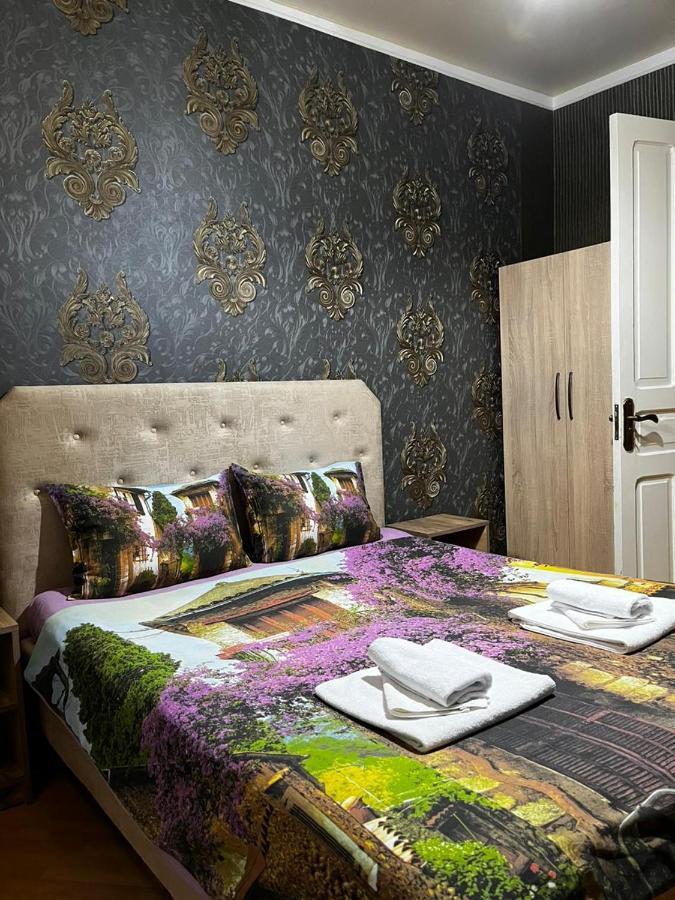 Hotel Sweet Memories Kutaisi Esterno foto